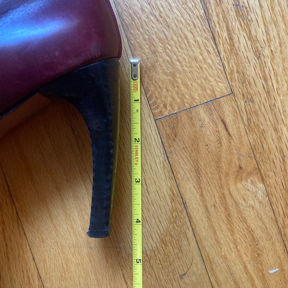 3/$10 Joan & David Circa Dark Red Heeled Square Toed Booties, size 7.5 - Picture 6 of 7